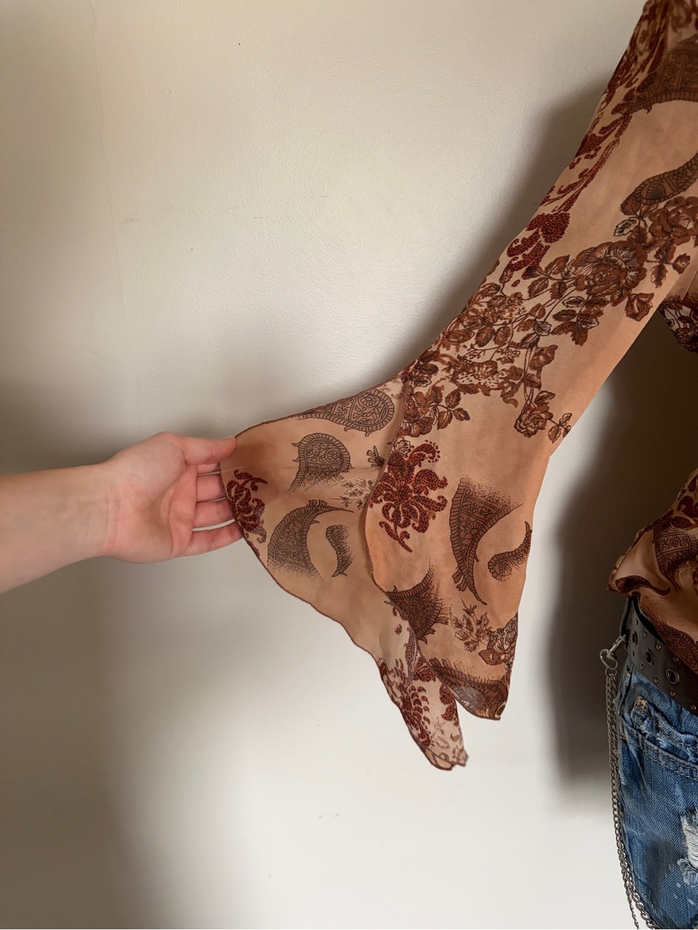 Vintage Dynamite Y2K Whimsy Fairy Paisley Long Boho Top with Bell Sleeves - Picture 3 of 13